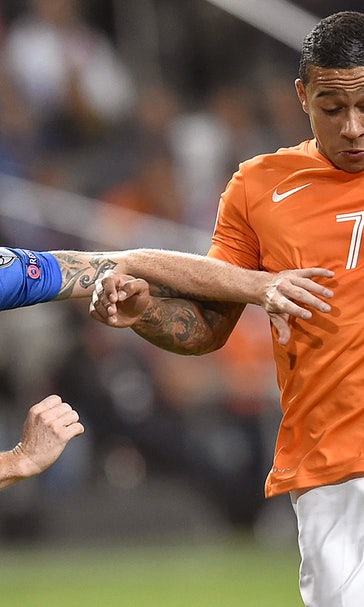 Netherlands stunned by Iceland in Euro 2016 Qualifying